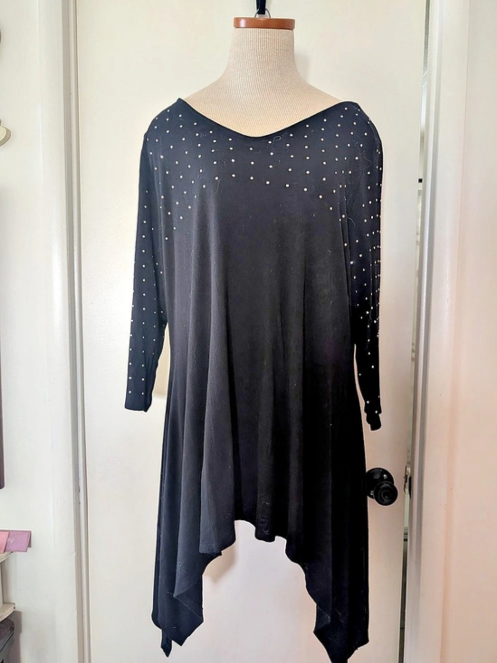 belldini Black Asymmetrical Tunic Like New